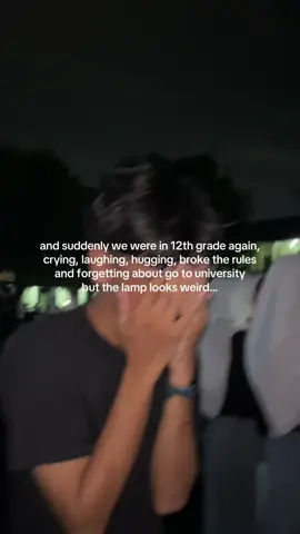 padahal admin besok kuliah tapi jiwanya masih disini😸🤏🏻