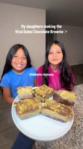 My daughters making the Viral Dubai Chocolate Brownie ✨ #daughters #dubaichocolate #fypシ゚viral #viral #viralvideo 