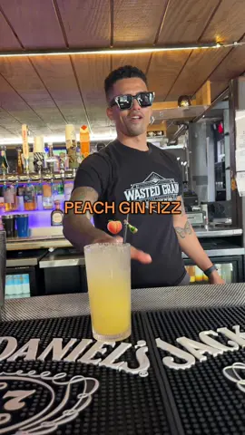 Peach Gin Fizz🍑 @Marcel Hanson #wastedgrainscottsdale #oldtown #bartender #summerdrinks #cocktails 