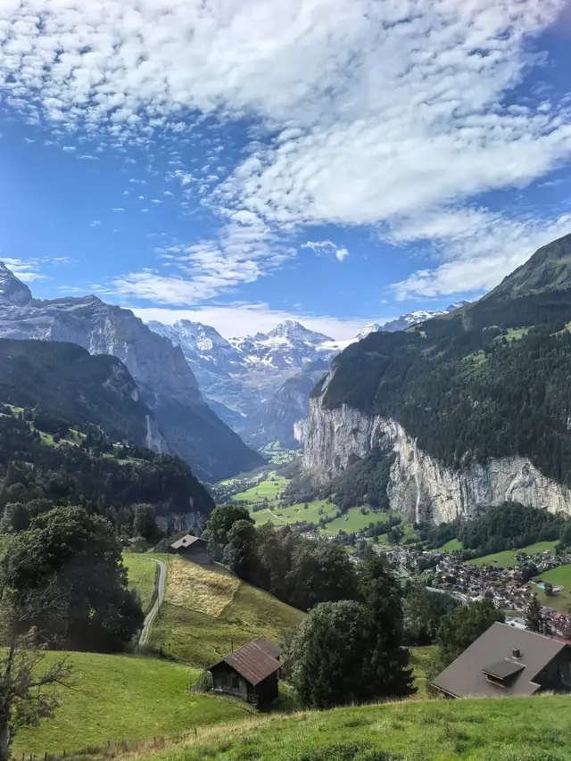 I love the beauty of nature and its grandeur.🇨🇭✨#binhyencanhdep #foyour #wedonttalkanymore 