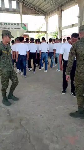 kaliwa sa kanan kaliwa sa right 😂😂