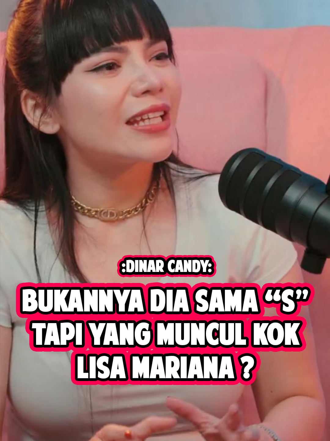 Dinar Candy merasa tidak aneh ketika masalah ini mencuat, tapi bukannya beliau sama si “S” tapi yang muncul kok Lisa Mariana. Lisa Mariana juga mengatakan kalau dirinya dijaga sekali ketika sedang menjadi simpanan beliau. Biar gak salah paham, langsung nonton full “Podcast Candy Show” di youtube: Dinar candy #dinarcandy #lisamariana #ridwankamil #videoviral #fyp