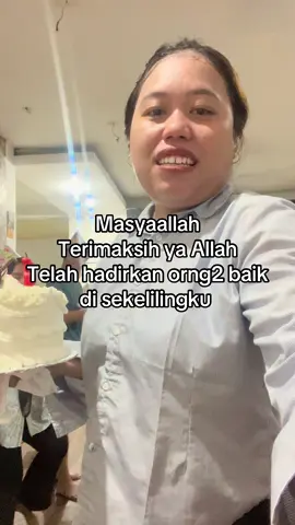 Potong kuenya guys#fyp #fypシ゚viral #fyppppppppppppppppppppppp #fypage #seblakviral #serangbanten #seblakprasmanantehida #mantrajiwa #fyp