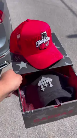 Entrega de hoy #bizonmex #barbashats #thirtyonehats 
