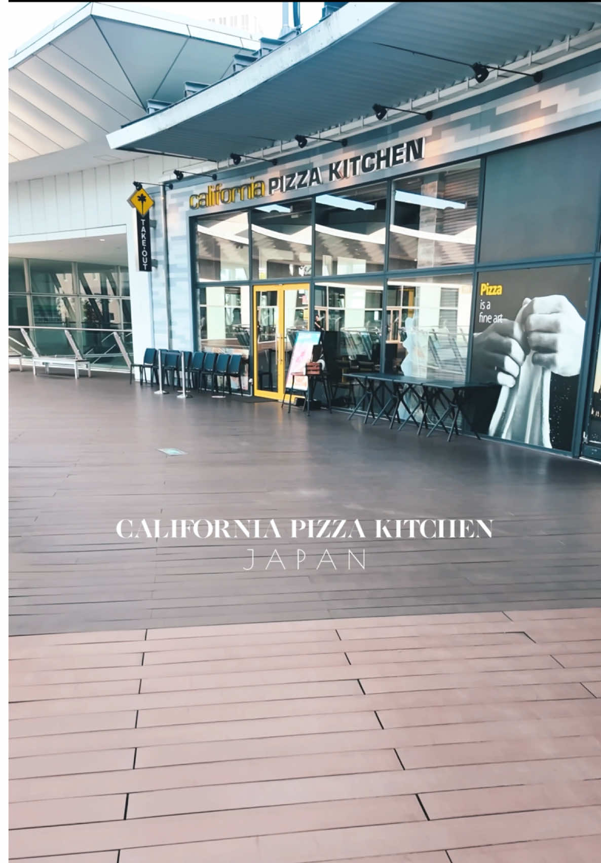 california pizza kitchen but japan  🇯🇵🍕🍝🥂 #foodtiktok #japanesefood #japantiktok #japan 
