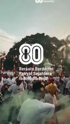 Hayo, siapa yg menyaksikan karnaval Hari Kemerdekaan di lingkungan Pemkab Tegal, lur? Karnaval untuk umum yg diikuti juga oleh Disporapar Kab. Tegal, dengan tema 