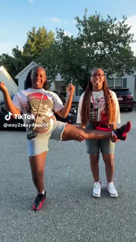 😝😝