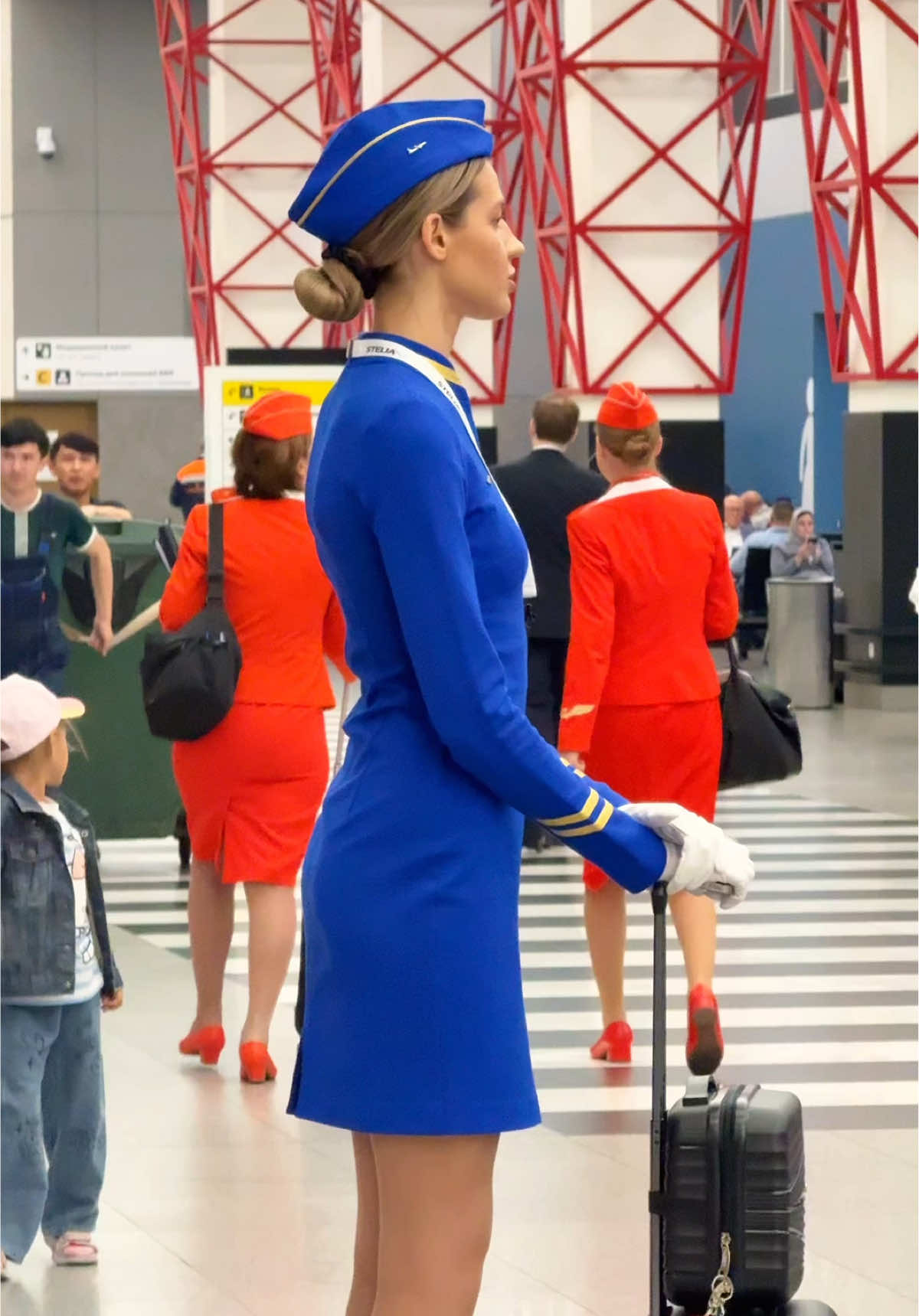 The perfect look starts with the perfect shape. When you feel comfortable in it, you radiate confidence, and that draws attention. ✅ @Uniform.Teamline combines quality with style. For those who set the bar not only in the sky, but also in fashion.🛩️ Идеальный образ начинается с идеальной формы. Когда тебе в ней комфортно, ты излучаешь уверенность, и это притягивает взгляды. ✨ @Uniform.Teamline — где качество встречается со стилем. Для тех, кто задает высоту не только в небе, но и в моде. ✈️ #stewardess #reactions #prankvideo #humortiktok #crew 