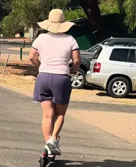 Camping gone wrong 😂 #camping #campinghacks #campinglife #electricscooter #funnyvideos 