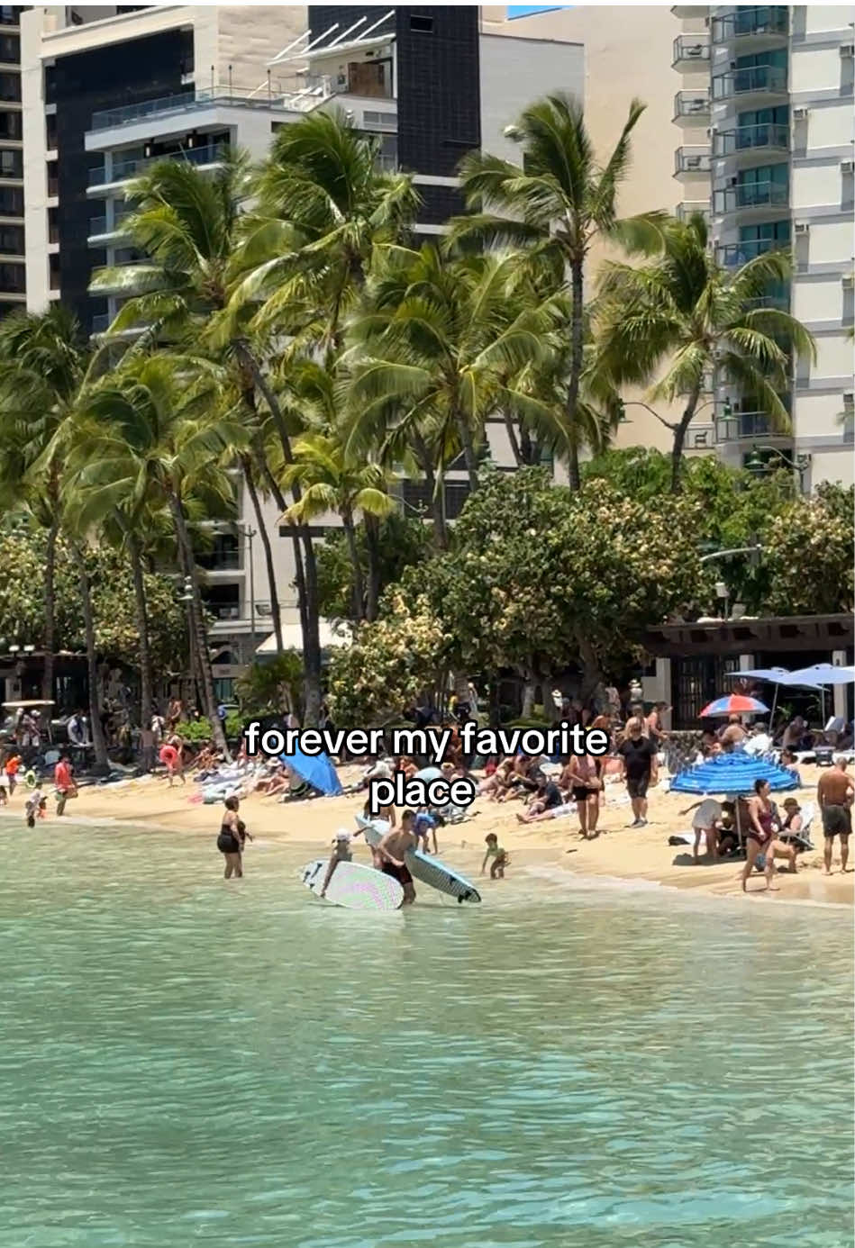 My favorite beach of all 🏝️ #hawaii #waikiki #beachvibes  #beachday #summervibes 