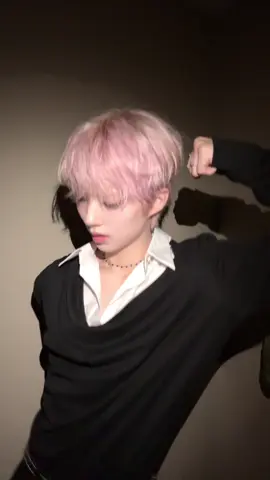 🌹🖤 #8TURN #에잇턴 #エイトターン #민호 #MINHO 