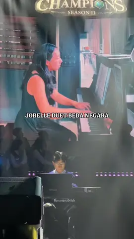 Keren banget @Josh @Abelle beda negara aja bisa sebagus ini huhuhu 😍 #promoseruweekend #ruangguru #jobelle #cocseason2 #finalchapter 