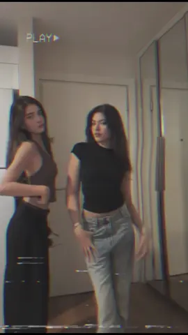 Scissorshood I- i mean sisterhood #wlw 