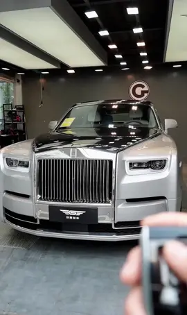 Rolls-Royce Phantom 2025 – the pinnacle of luxury cars. 👑✨ #Phantom2025 #LuxuryCar #rollsroyce #viral 