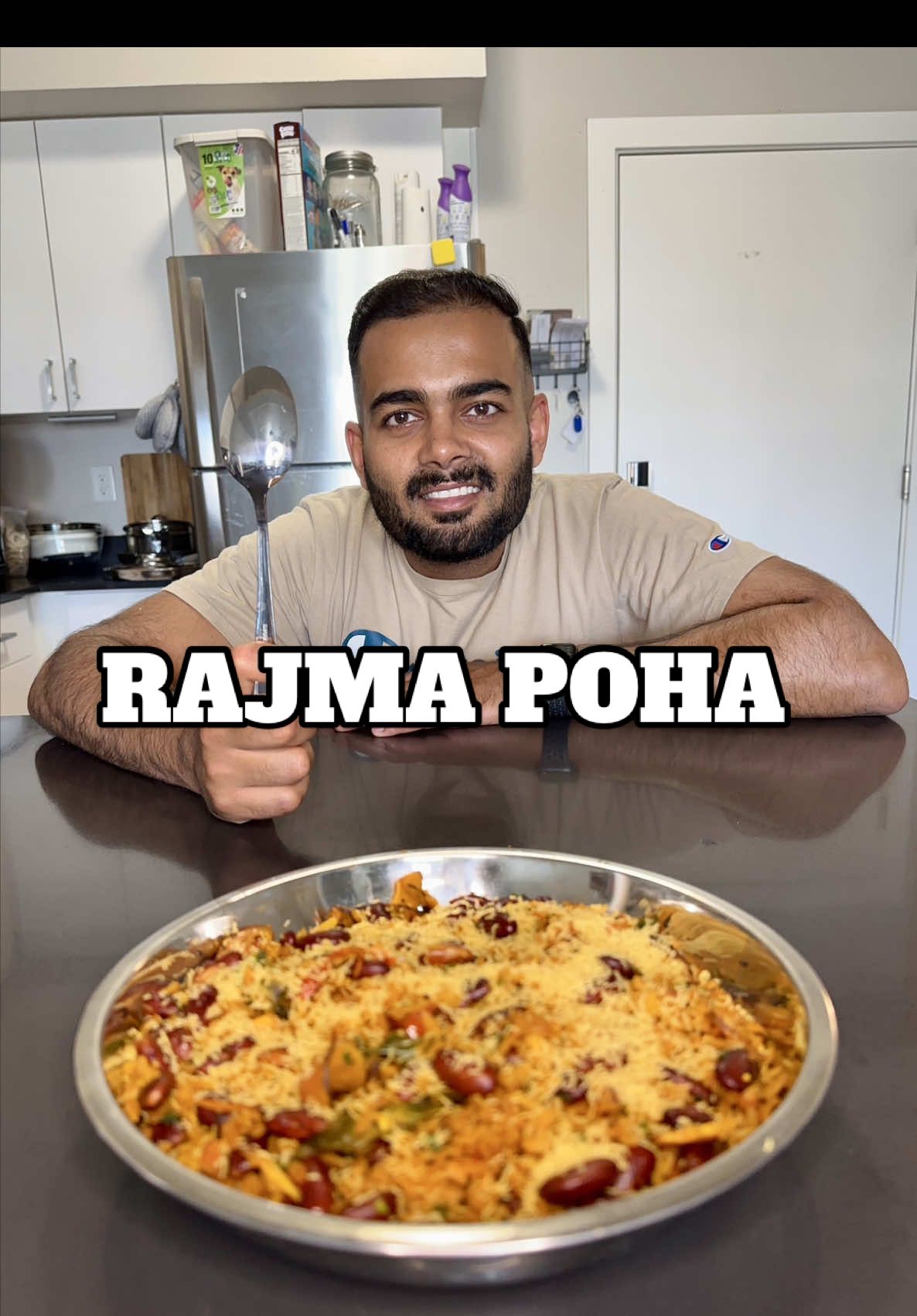 ✨ Who knew Rajma + Poha could taste this amazing? 🤩🌿🍛 In a pan, heat oil and add mustard seeds (1 tbsp) & fragrant curry leaves 🌱, let them sizzle. Toss in julienne-cut thumb-size ginger 🫚 and 6 green chilies 🌶️. Then add ¼ cup dry coconut 🥥 and mix well. Next, add 2 chopped medium tomatoes 🍅 and spices – 1 tsp coriander powder, 1 tsp Kashmiri red chili powder, and ½ tsp turmeric ✨. Once the masala is cooked, add 1 cup pressure-cooked boiled rajma (kidney beans) 🫘. Mix in 1 cup poha (flattened rice) and ½ cup water, cover, and cook on low flame until soft and fluffy 😋. Garnish with fresh cilantro 🌿, a squeeze of lemon juice 🍋, and finish with a crunchy sprinkle of sev ✨. 🙏🌸 Jai Shri Ram 🌸🙏 #RajmaPoha #MasalaPoha #IndianFoodie #HealthyEating #SatvikFood ✨ कौन सोच सकता था कि राजमा + पोहा इतना स्वादिष्ट हो सकता है? 🤩🌿🍛 एक पैन में तेल गरम करें, डालें सरसों के बीज (1 tbsp) और करी पत्ते 🌱, उन्हें चटकने दें। फिर डालें थंब साइज कटा हुआ अदरक (जूलिएन) 🫚 और 6 हरी मिर्च 🌶️। अब डालें ¼ कप सूखा नारियल 🥥 और अच्छी तरह मिलाएँ। इसके बाद डालें 2 मध्यम कटा हुआ टमाटर 🍅 और मसाले – 1 tsp धनिया पाउडर, 1 tsp कश्मीरी लाल मिर्च पाउडर, और ½ tsp हल्दी ✨। मसाला अच्छे से पक जाने के बाद डालें 1 कप प्रेशर-कुक्ड उबला हुआ राजमा (किडनी बीन्स) 🫘। फिर मिलाएँ और 1 कप पोहा (फ्लैटेंड राइस) और ½ कप पानी डालकर ढककर धीमी आंच पर पकाएँ जब तक पोहा नरम और फूला-फूला न हो जाए 😋। सजाएँ ताजा हरा धनिया 🌿, नींबू का रस 🍋 और ऊपर से सेव ✨। 🙏🌸 जय श्री राम 🌸🙏   #इंडियन_फूडी