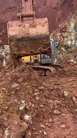Pake pake saja dlu😂😂😂#fyp #operator_excavator #pakepakesajadulu 
