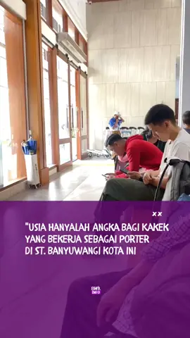 Bagi yang naik kereta lewat Stasiun Banyuwangi jangan lupa ramaikan jasa kakek ini ya, lur ☺️ . . 🎥: vt/evarosvita88 #banyuwangi  #keretaapi  #beritaviral #viral 