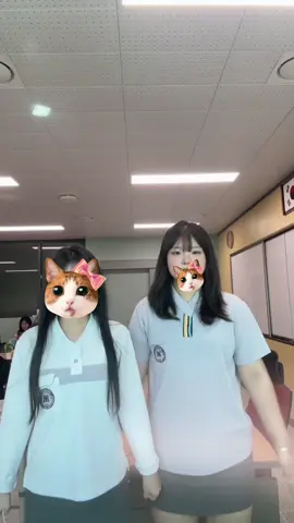 뒤에서 누가 지켜봐 #fyp #09 #내얘길들어봐 