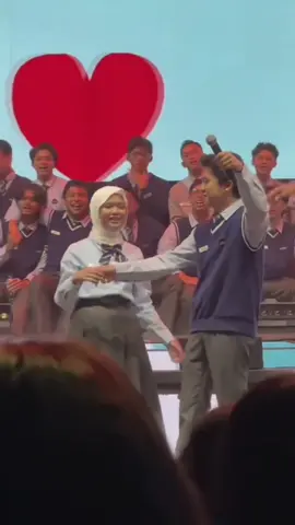 Asupan terakhir nina? #nina #sore #terbuangdalamwaktu #nares #nicholas #finalchapter #finalchaptercoc #imanusaman 