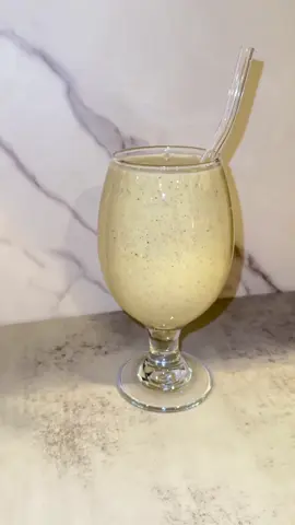 Banana Dry Fruit Milkshake #fyp #smoothie #Recipe #health #foryou 