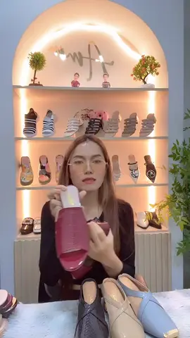 Shoes i Amm หนังจระเข้ ส้นสูง 2 นิ้ว สไตล์เซ็กซี่ดูแพง พื้นนุ่มใส่สบาย เดินนานได้สบายค่ะ