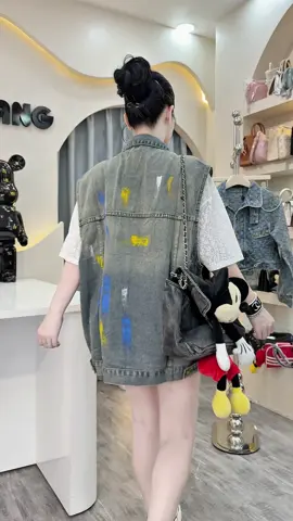 #xuhuongtiktok #trending #thoitrangnu #moingaymotoutfit #xuhuong 