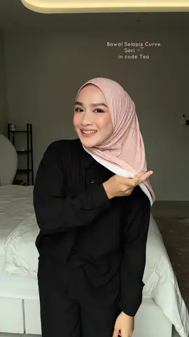 Bsc Sari in code Tea 🤎 #bawalselapiscurve #bawalselapiscurvetyara #tutorialtudung #hijabstyles #fyp 