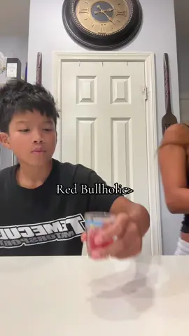 Ima a red bullholic#xyzbca #fyp #tiktokim18 #redbullholic #viral@sky 