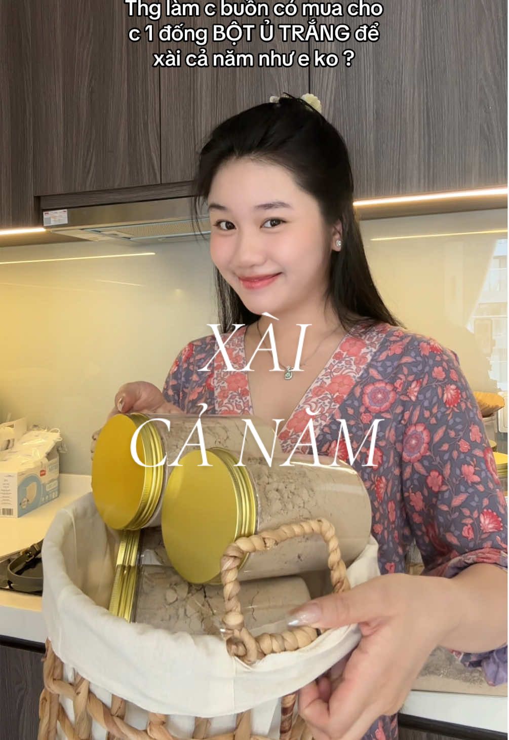Ko thì kêu nó mua lẹ đi =)) 😇@SKIONA #duongtrangda #bottamtrang #botthaomocskiona #utrang #botthaomoc #meolamdep #tipslamdep #chamsocda #duongtrang #duongda #skiona 