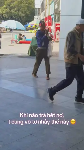 Ước trả hết nợ, vô lo vô nghĩ #giaitri #giaitritiktok 