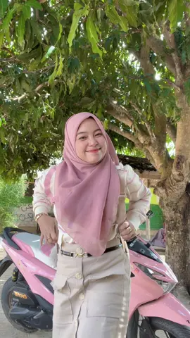 Jangan di ambil hati ya bang cuma bercanda😁🙏🏻😍💋 #bercanda #dangdut 