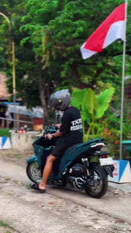 Ganteng nyoo🤩 #vario #vario125 #vario125new #variomodifikasi #xybca 