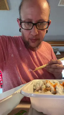 #sushi #eatwithme #Foodie #food #viral 
