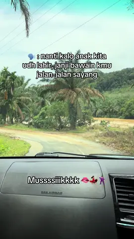 Malah mau jalan-jalan sama kawan tanpa anak istri. Gweeendeng😶 #allahummabaarik #fyp 