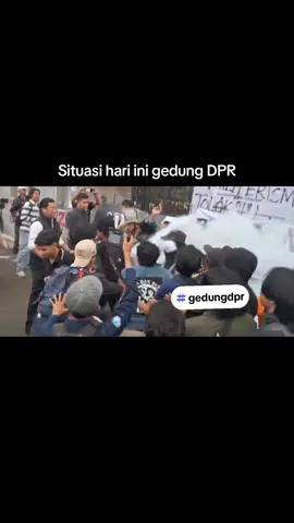 Situasi terkini di depan Gedung DPR menjelang demo akbar 25 Agustus 2025 #pki #komunis #wakilrakyat #anggotadewan #anggotadpr 
