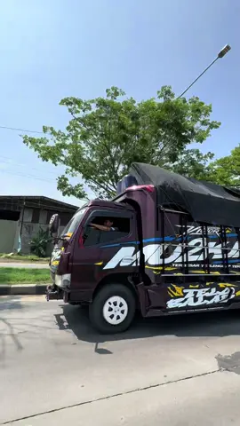 seng lanang sregep kerjo seng wedok nepati omongane koyo lagu iki☺️ 