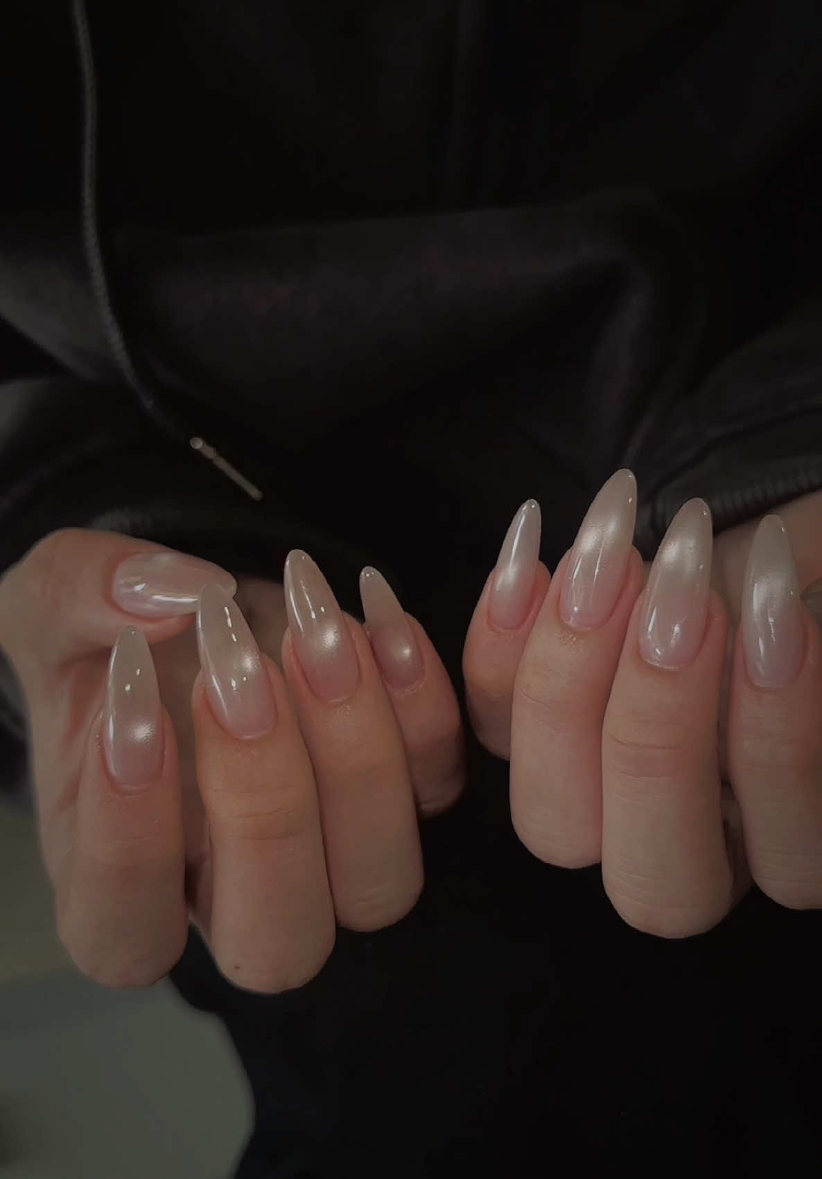 Mắt mèo ánh nước + form nét 💅🏻#Nhuwnails #matmeonail 