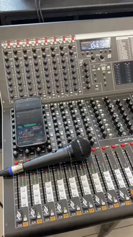 Sold Out🔥 • MIXER DB VOICE CALIFORNIA-18PRO Info produk lebih lanjut hubungi👇🏻 WA : 082213619657 #sound #ashley #fest #dbvoice #huper #rdw #adlive #yamaha #jbl #soundbalap #clarity #linearray #gtlab #phaselab #hardwell #soundclarity #ceksound #horeg #samarindasound #soundbalikpapan #balikpapan #penajam_paser_utara #soundkaltim #proaudiosystem #lighting #lampupanggung #parled #midas #mixerdigital #ceksoundclarity