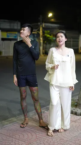 Bởi vậy mặc này là đúng r á