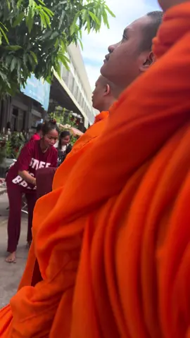 ទៅខ្លាចអីខ្លា🐅