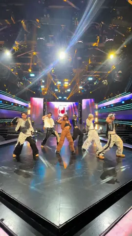 SARAH G x SB19 sa #ASAP stage! ❤️‍🔥✨ #ASAPmanifesting #ASAP30 #ABSCBN