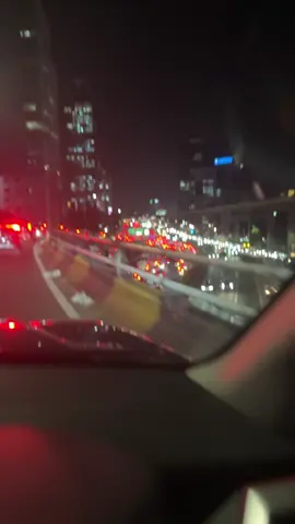 pancoran + rush hour + lagu ini = enjoy
