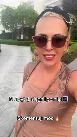 Dzisiaj ostatni dzień na zdobycie  Sekretnej paczki 📦 Sekretna Paczka Kobiecej Mocy to wyjątkowa propozycja dla każdej kobiety, która chce poczuć siebie w pełni. Tajemnica, energia i transformacja w jednym – czeka tylko na Ciebie! Cena 55 zł, wartość nie do przecenienia. Jeśli czujesz, że to Twój moment to skomentuj: moc 🔥 lub kliknij w link w bio  i odbierz swoją paczkę. ✨