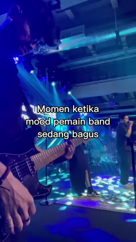 Gini nih kalo terlalu banyak dopamin. *endingnya kaget banget tiba-tiba jadi religius 🎵Kerispatih - Tapi Bukan Aku #guitar #guitarsolo 