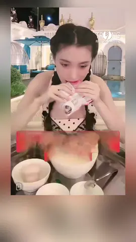 Ngân Collagen: 