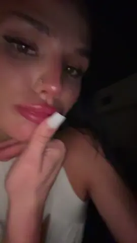 💋 shhh