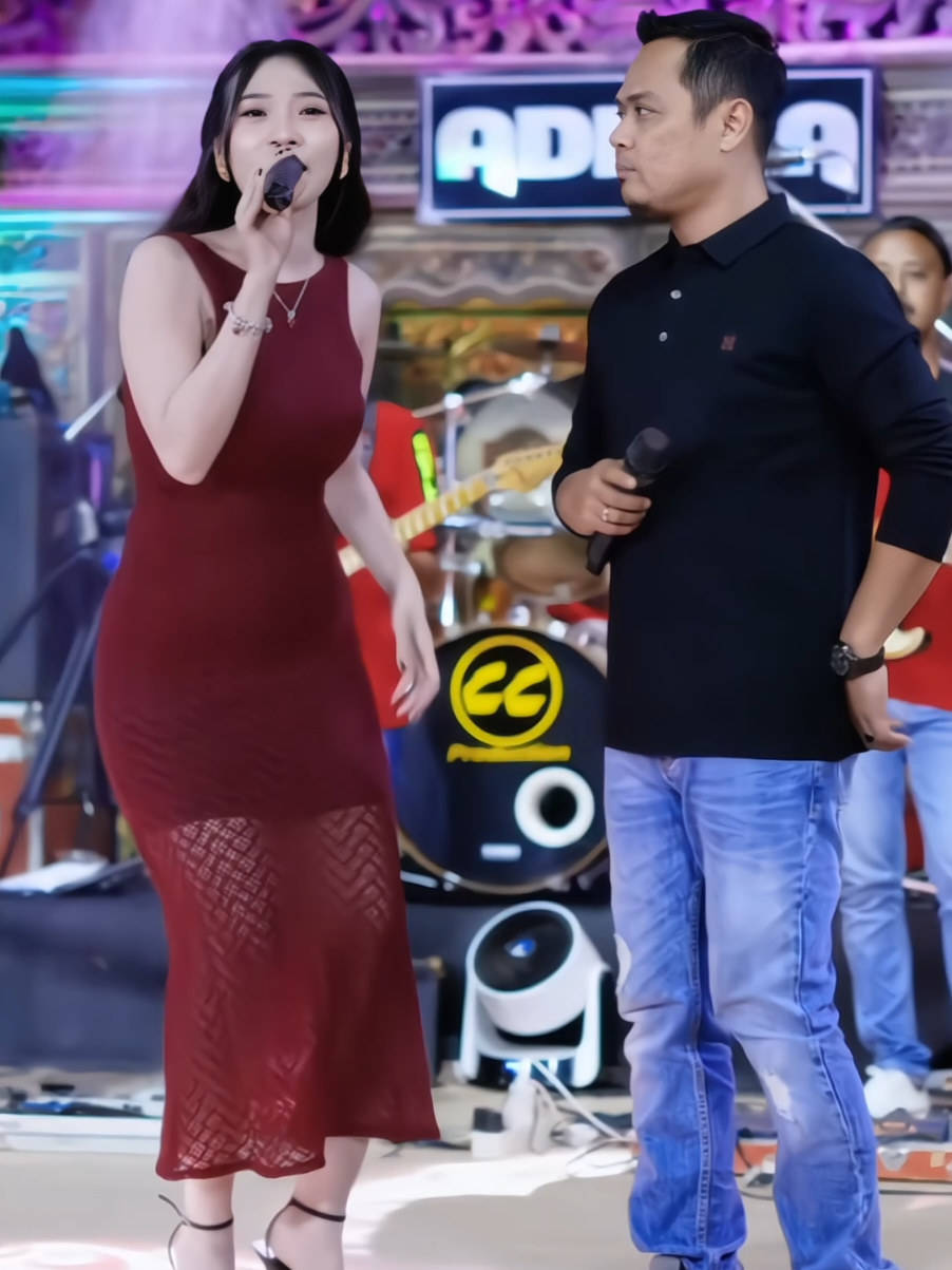 CINTA SABUN MANDI - Difarina Indra Adella ft. Fendik Adella - OM ADELLA #difarinaindra #fendikadella #cintasabunmandi #adella #cuxy_ 