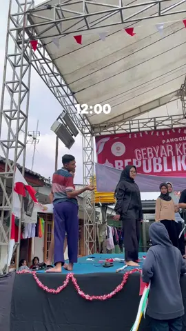 absen siapa yang nonton sampe habis🤩☝🏻 #HUTRI80 #17agustus #doorprize #kontenhiburan #HariKemerdekaan #malam #panggunggembira 