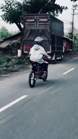 Yo tukuo dewe😆 #crfberkahkopii #supermotoherex #jombang24jam 