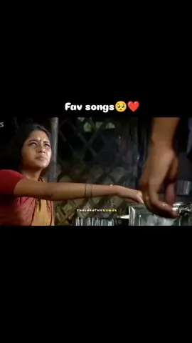 favorite song #foryoupage #explore #viralvideotiktok #fyb #tranding 